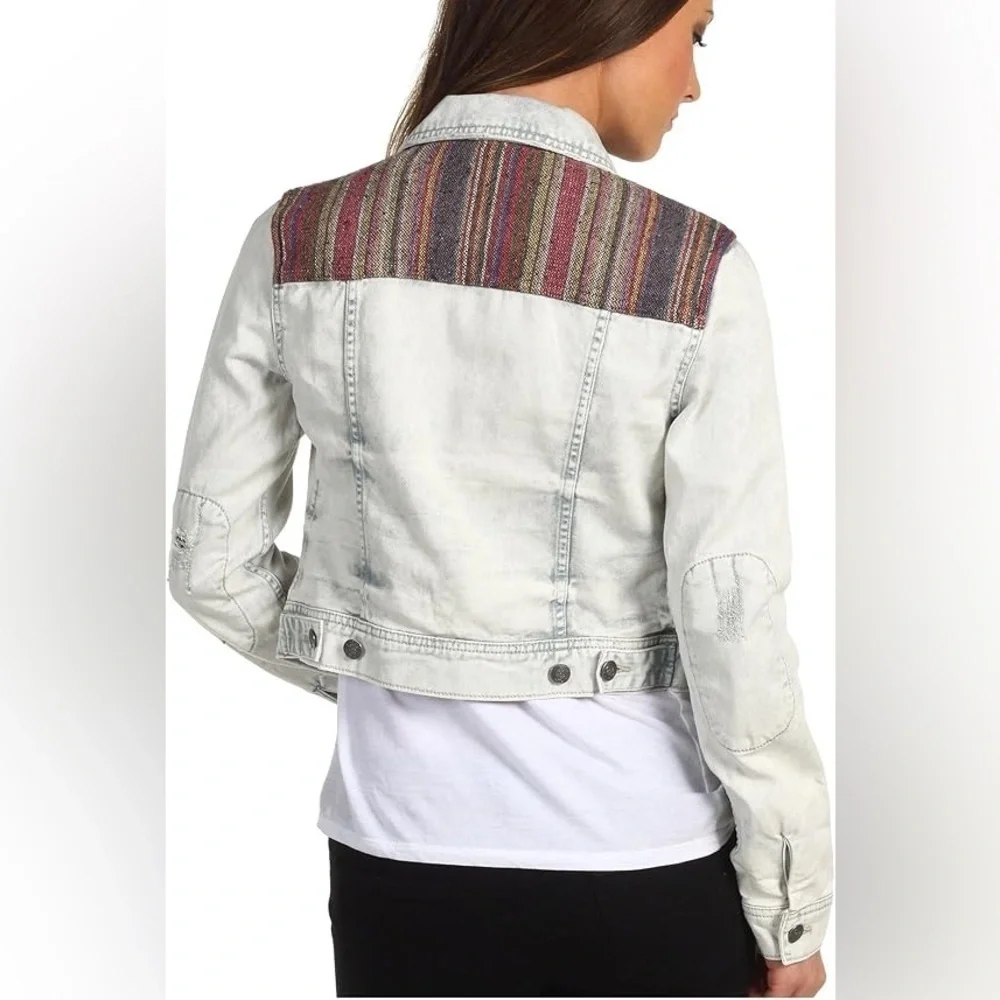 Free People Womens Baja Jean Jacket Trash White Wash Denim Sz 6 Distressed